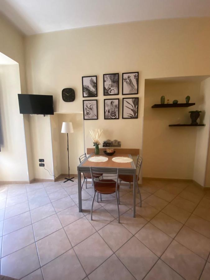 Guest House Via Poerio กาตันซาโร ภายนอก รูปภาพ